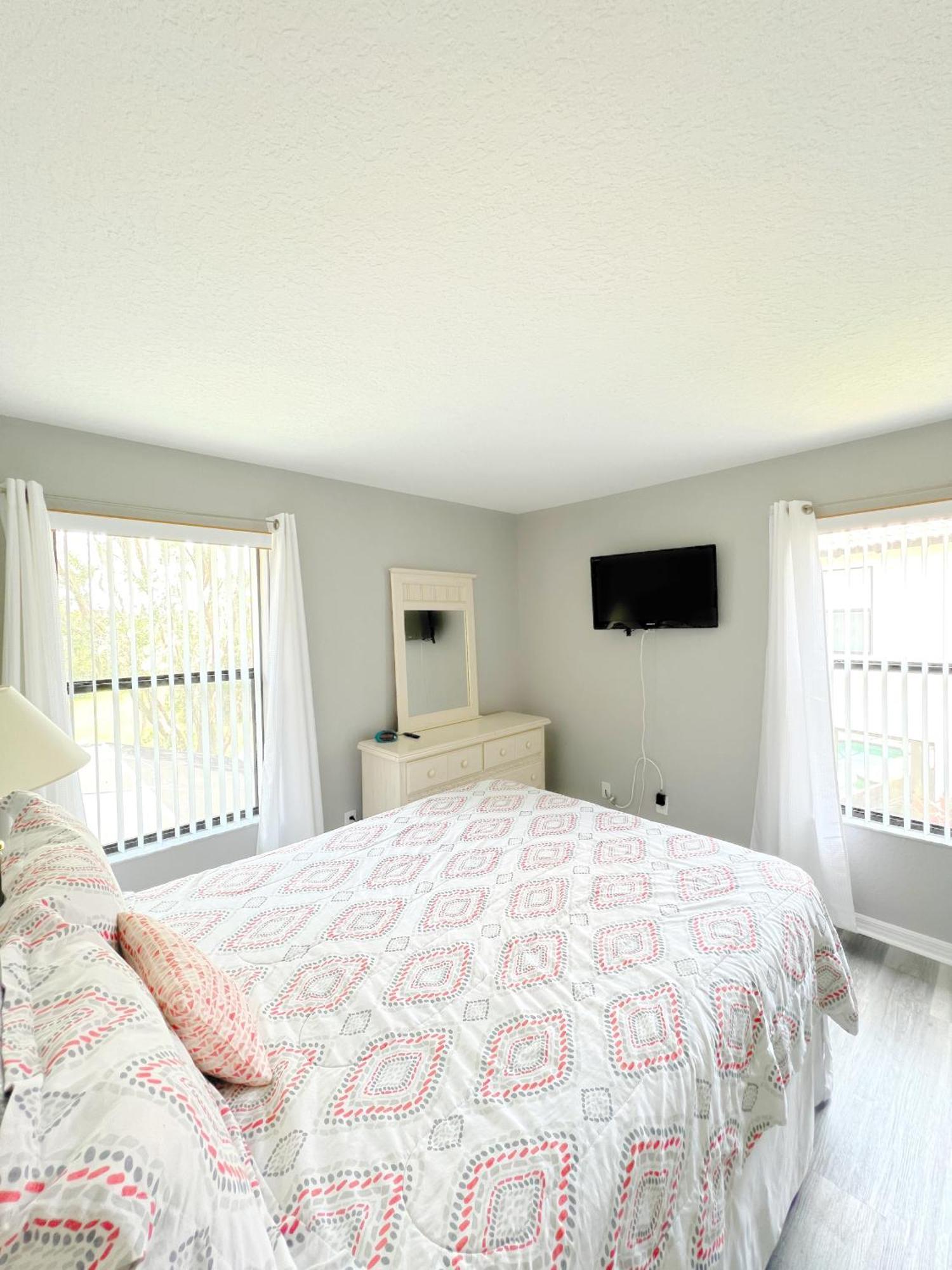Gone 2 Florida Vacation Homes Four Corners Экстерьер фото