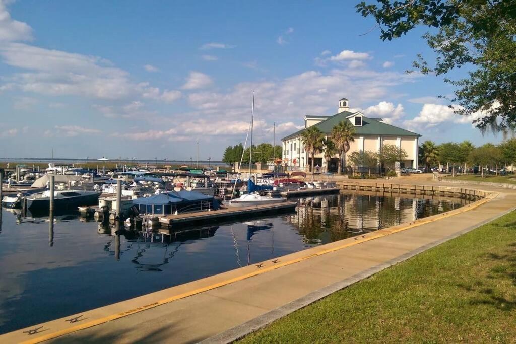 Gone 2 Florida Vacation Homes Four Corners Номер фото